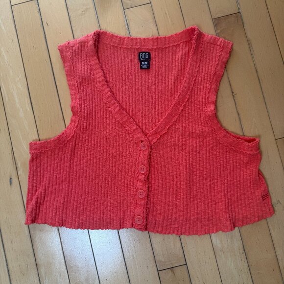 URBAN OUTFITTERS BDG Ribbed Cropped Button Front Sweater Tank Size medium - Picture 2 of 10
